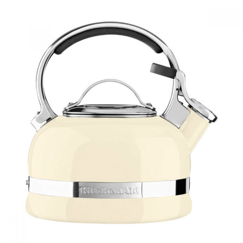 Чайник наплитный классический со свистком KitchenAid, объем 1,89 л, кремовый (KTEN20SBAC)